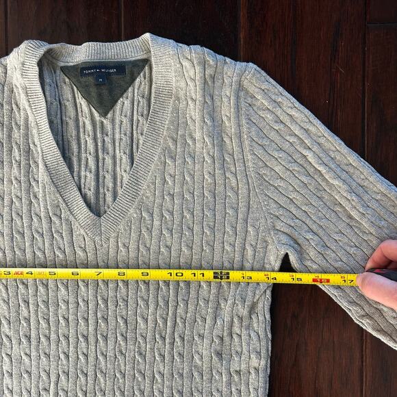 Tommy Hilfiger Cotton + Cashmere grey V neck sweater Cable knit Light Academia - Picture 5 of 9